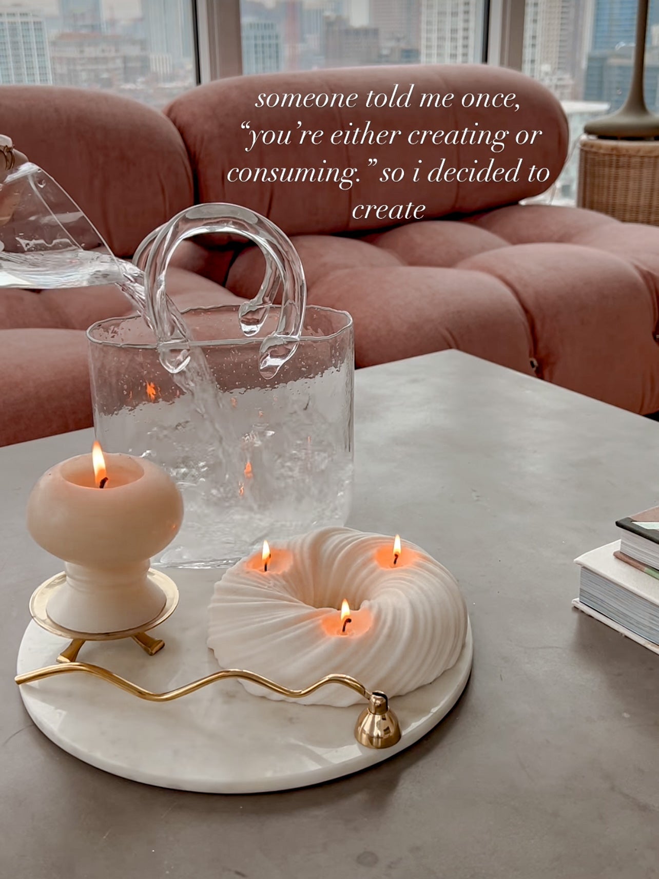 Elegant Glass Handbag Vase Decor